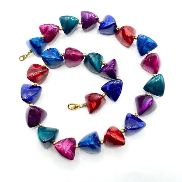 Jeweltone Lucite Pyramid Shape Vintage Bead Necklace - Picture 4 of 8